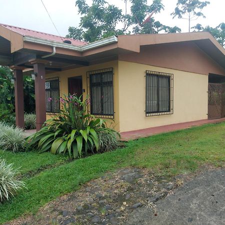 Casas De Campo Las Pavitas Cottages "Red Frog" Palma  外观 照片